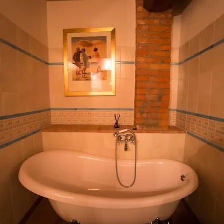 Borgo 7 Tigli - 1 *
